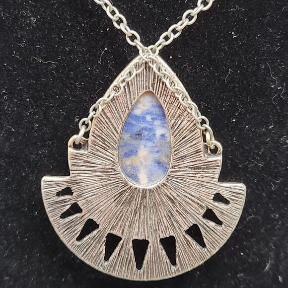 AMERICAN EAGLE Stone Pendant Necklace - Picture 5 of 8